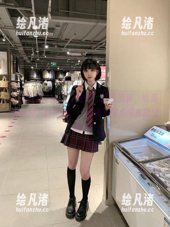 在“17吃瓜”观看黑料，结果被各种八卦跟风，让我恨不得点爆我的好奇心！