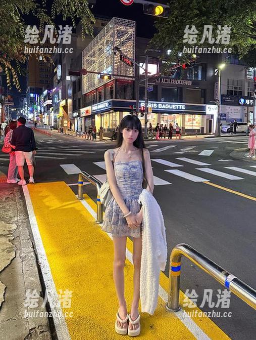 免费的光环下，www.51.comapp背后到底藏着多少秘密？