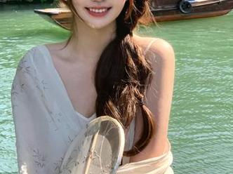 在51.com在线，感受瓜田里藏着的‘惊人秘密’！