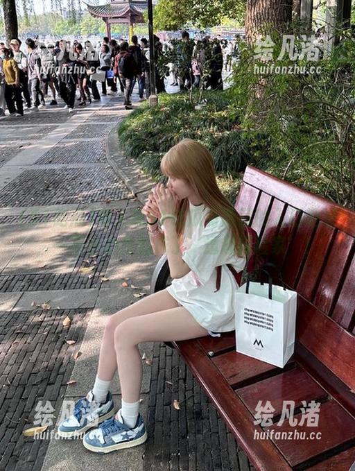 有人说51吃瓜有隐藏的入口地址，一不小心我就成了‘逗趣探险家’！