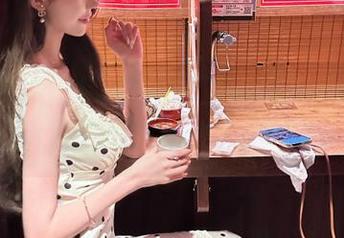 51吃瓜网直达最热话题，中心吃瓜真香，快来打包带走！