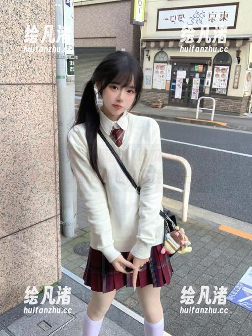 网页里的91吃瓜爆料，保证让你在洗澡的时候也忍不住嘴角上扬！