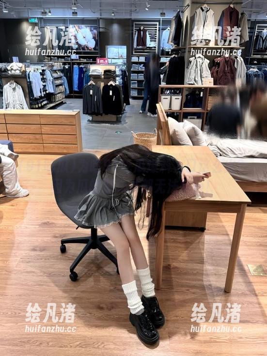 为啥91吃瓜爆料入口这么火？因为瓜的滋味谁都无法抗拒！