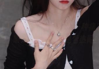 总感觉登录cg51是一种病态的享受，明知道结果也只是看热闹！