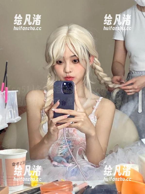 cg51 永久不会后悔下载cg51,每个小时都有新鲜瓜,依赖症状愈加严重...