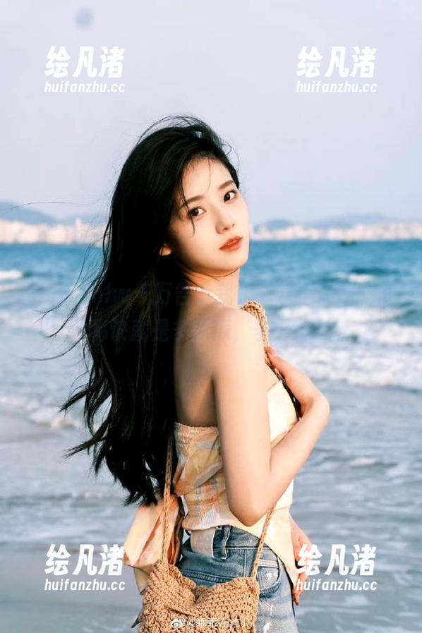 hlw千万告诉我，‘永不迷路’的秘诀就是多吃瓜，多开心！