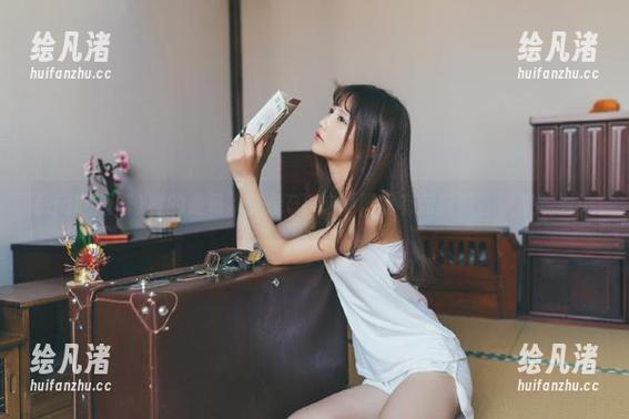 真的是每次登录QQ吃瓜群就有新鲜瓜，快来观看！