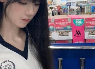 “地址”是个好地方，尤其在“www51”！好奇心驱使我追寻八卦的脚步
