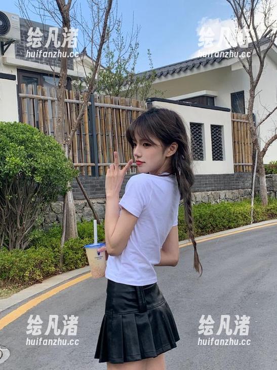 吃瓜不打烊 吃瓜不打烊苹果版,最新八卦就是你一手掌握的“小秘密”?呸,真是换汤不换药。