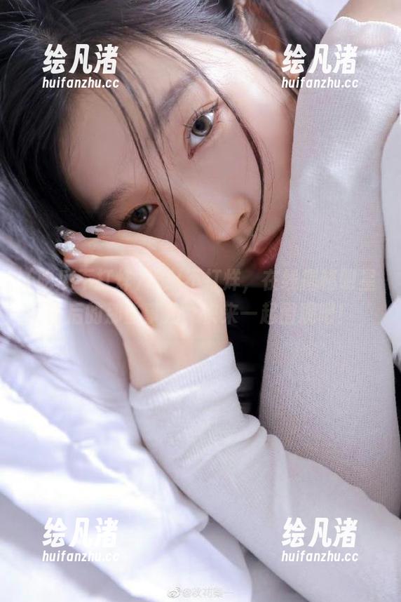 吃瓜不打烊，在线揭秘明星背后的那些事儿，快来一起围观吧！