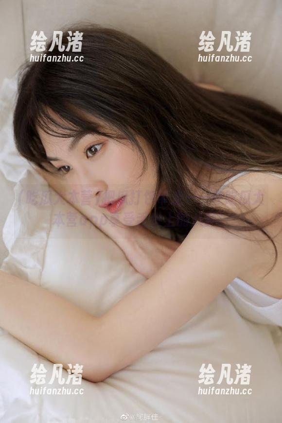 把瓜打包带走——在吃瓜大本营app享受舌尖上的八卦！