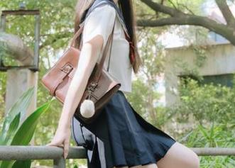 吃瓜大本营，永久为你提供八卦到不想吃饭的沙雕时刻！