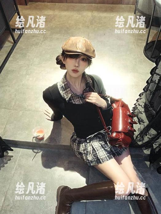 网曝吃瓜网站：八卦娱乐圈的“跳水比赛”，谁才是真正的“飞天小女警”？