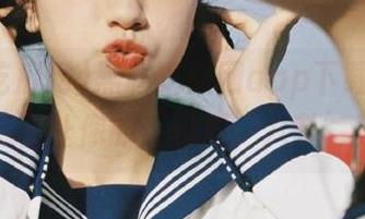 黑料吃瓜网app下载指南：怎么让你的手机更‘八卦’？