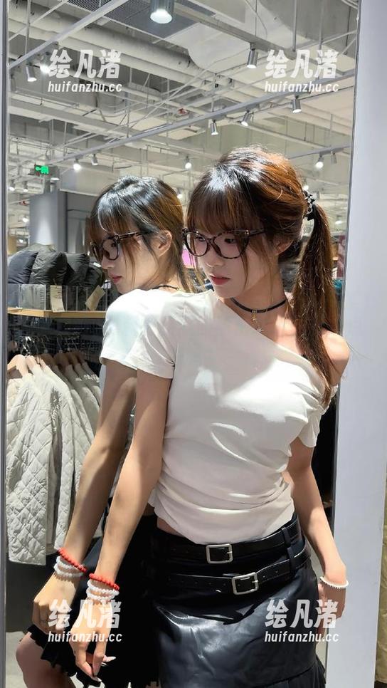 黑料吧暗藏的秘密地址，你敢点开吗？