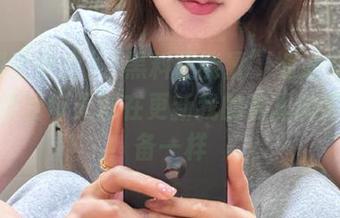 “黑料正能量”地址又更新！就像我每天都在更新我的窝里的零食储备一样