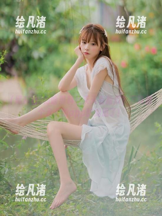 为啥黑料社天天有新瓜？下载那个永久的app就知道了！