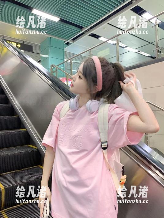 黑料网51官网上线啦，瓜群众们准备好你的椰子水了吗？